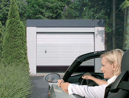 Modern white garage door installed by 澳洲幸运5开奖号码结果记录体彩-官方开奖历史与预测计划 for easy access